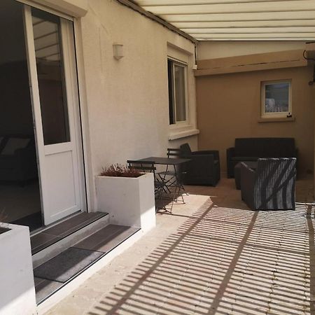 Appartement 2 Pieces Avec Terrasse Proche Mer Et Commerces Ouistreham Exterior foto